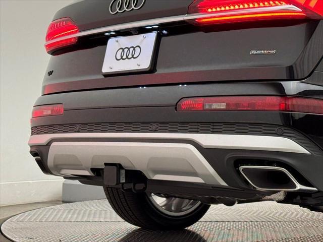 new 2025 Audi Q7 car, priced at $76,350