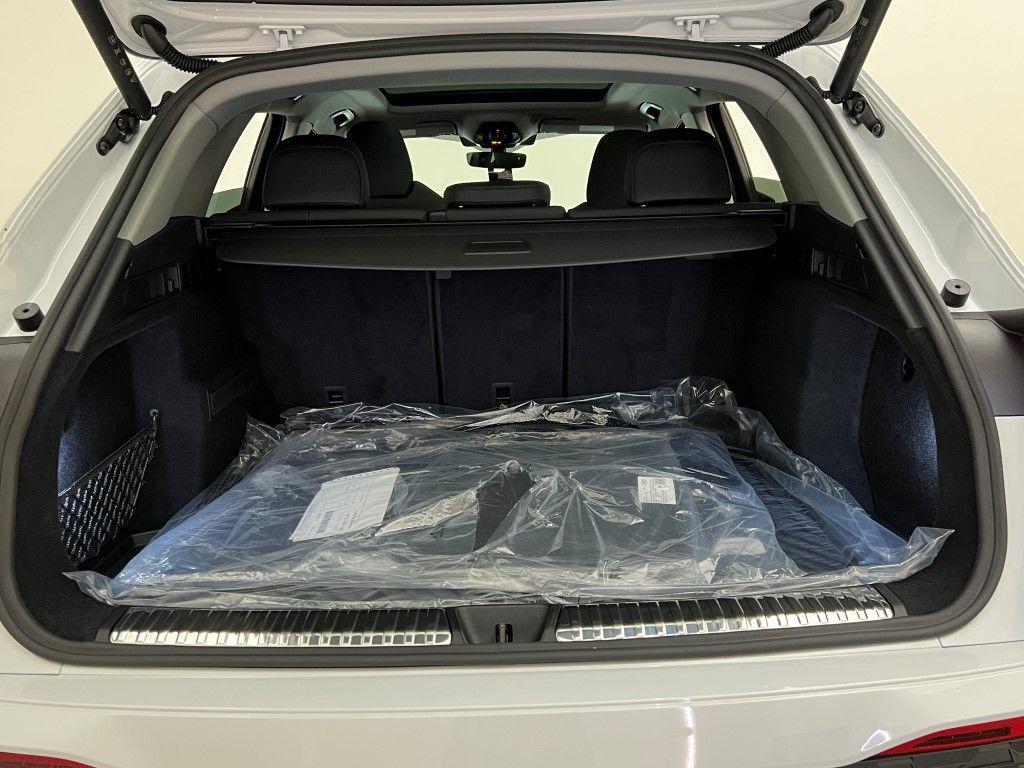 new 2025 Audi Q5 car, priced at $61,950