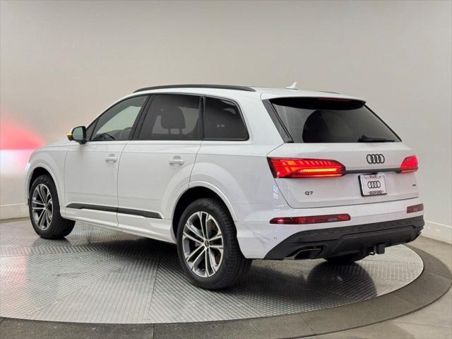 new 2025 Audi Q7 car, priced at $71,540