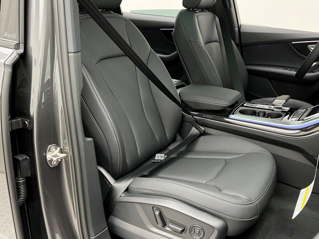 new 2026 Audi Q7 car, priced at $68,295