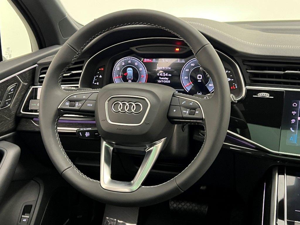 new 2026 Audi Q7 car, priced at $68,295