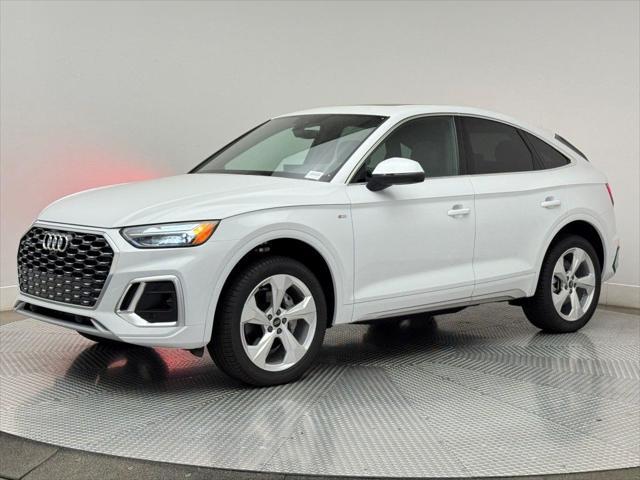 new 2025 Audi Q5 car, priced at $59,625