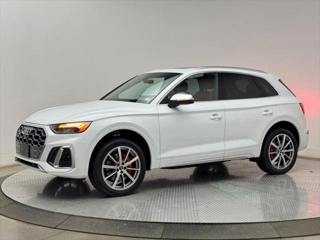 new 2025 Audi SQ5 car, priced at $67,165