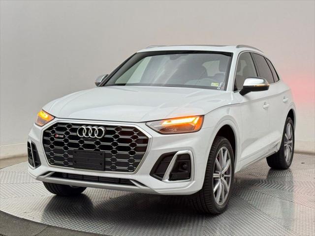 new 2025 Audi SQ5 car, priced at $67,165