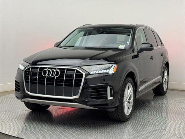 used 2024 Audi Q7 car, priced at $53,900