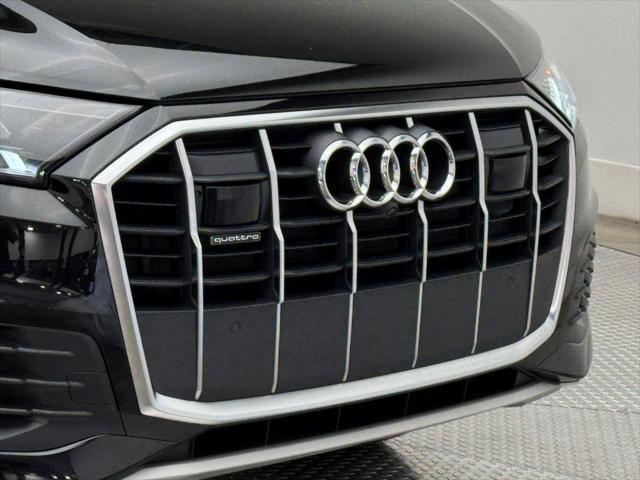 used 2024 Audi Q7 car, priced at $53,900