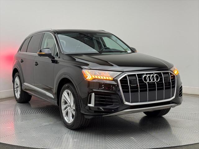 used 2024 Audi Q7 car, priced at $53,900