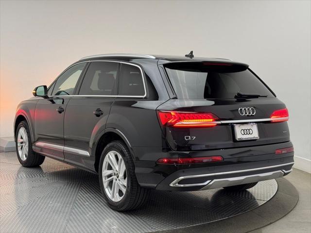 used 2024 Audi Q7 car, priced at $53,900