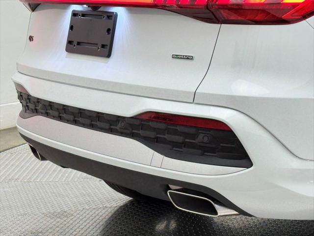 new 2025 Audi Q5 car, priced at $60,975