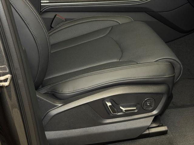 new 2025 Audi Q7 car, priced at $83,880
