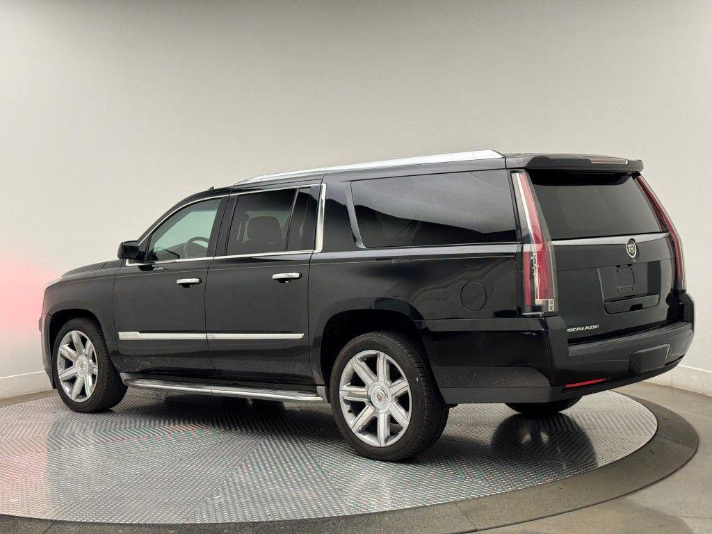 used 2015 Cadillac Escalade ESV car, priced at $16,900