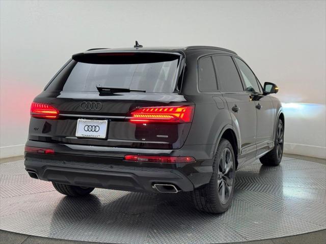 new 2025 Audi Q7 car, priced at $77,090