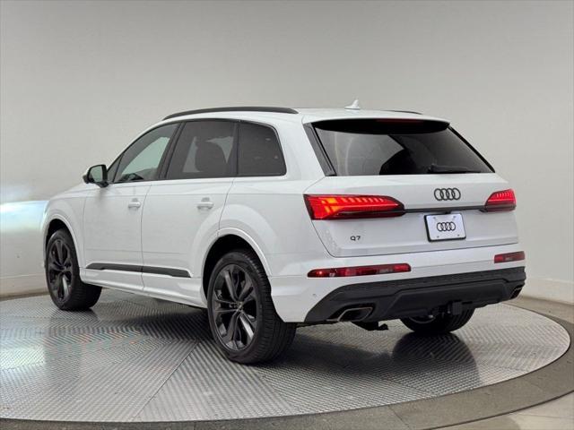 new 2025 Audi Q7 car, priced at $77,605