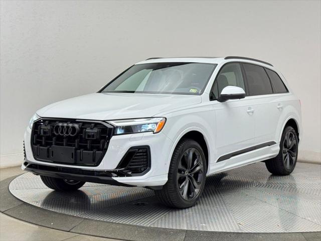 new 2025 Audi Q7 car, priced at $77,605