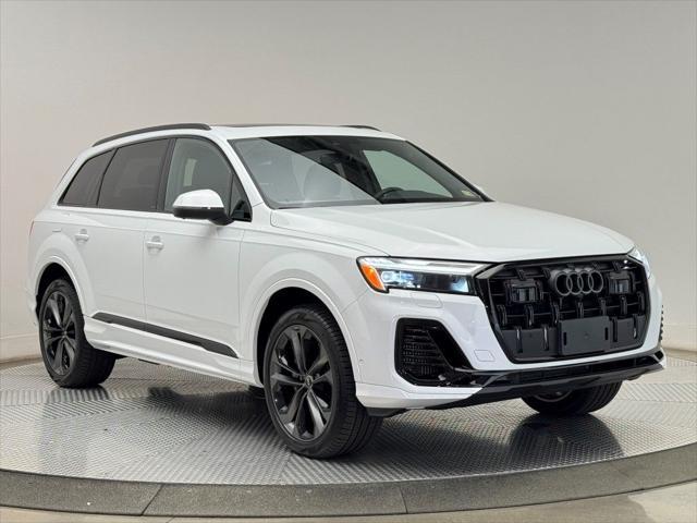 new 2025 Audi Q7 car, priced at $77,605