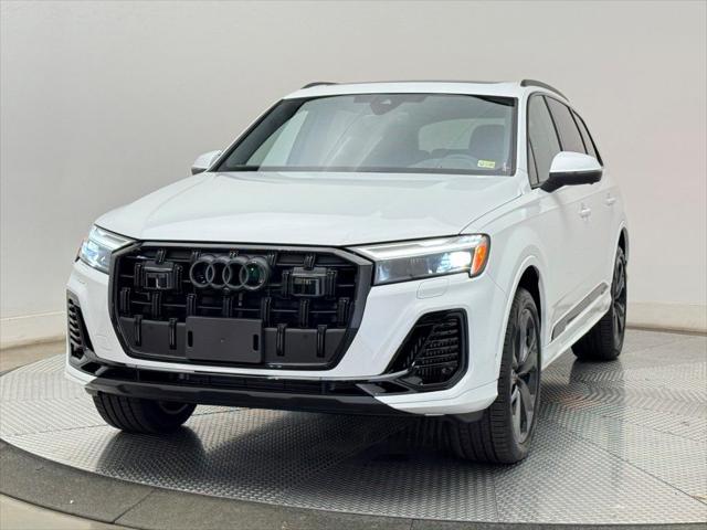 new 2025 Audi Q7 car, priced at $77,605