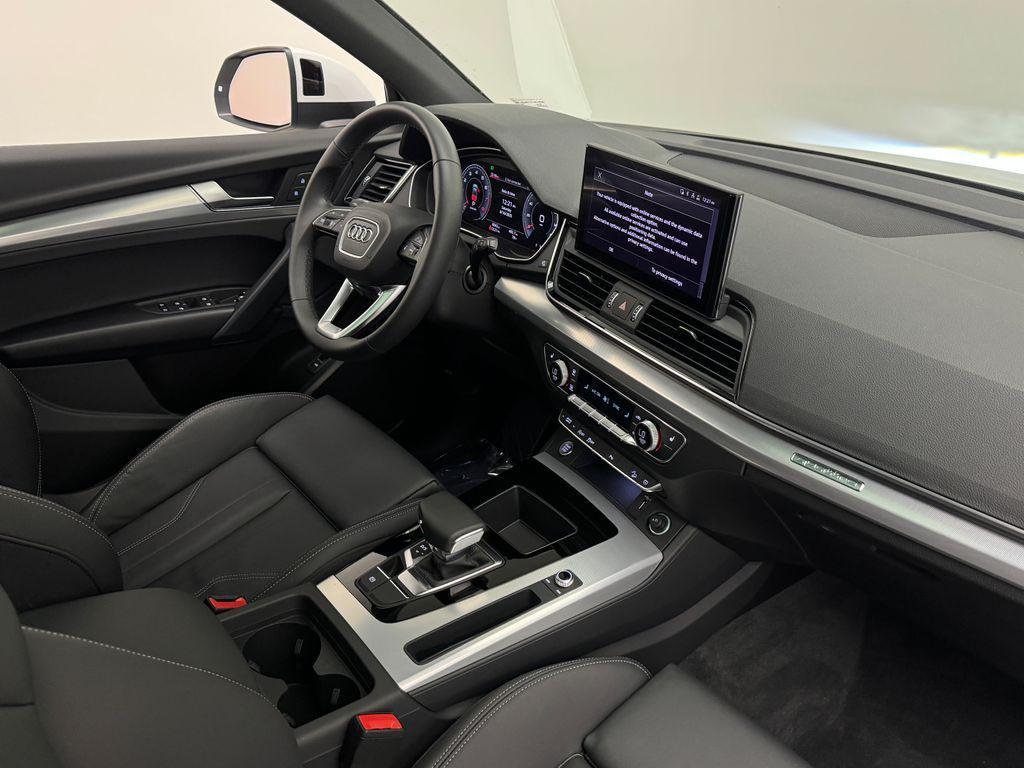used 2025 Audi Q5 car, priced at $41,900