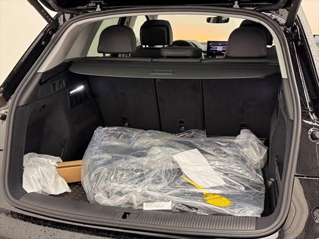 used 2025 Audi Q5 car, priced at $45,600