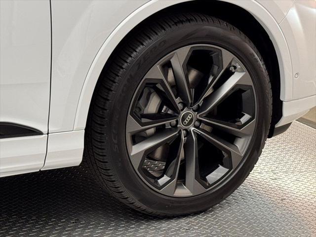 new 2025 Audi Q7 car, priced at $83,880