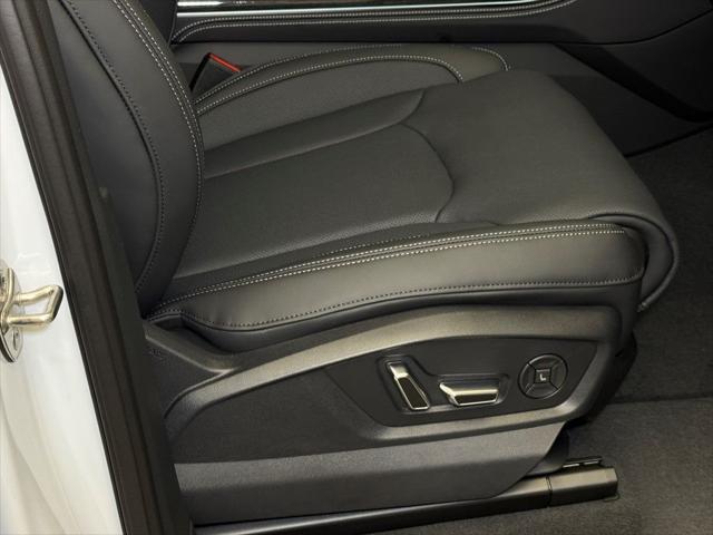 new 2025 Audi Q7 car, priced at $83,880