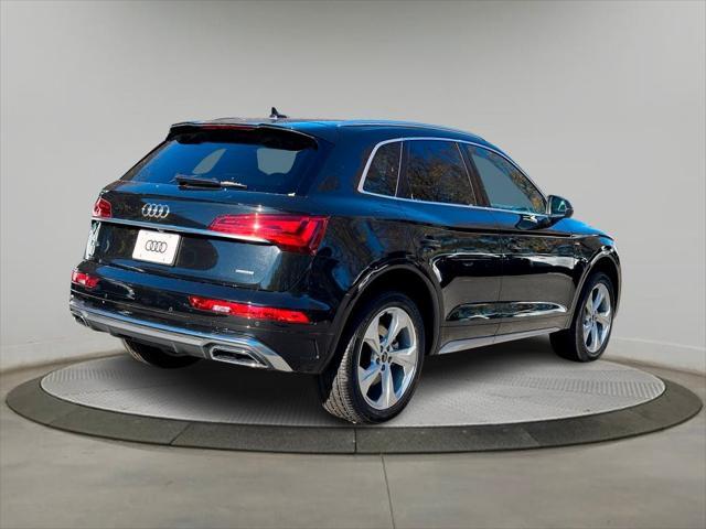 new 2025 Audi Q5 car, priced at $58,175