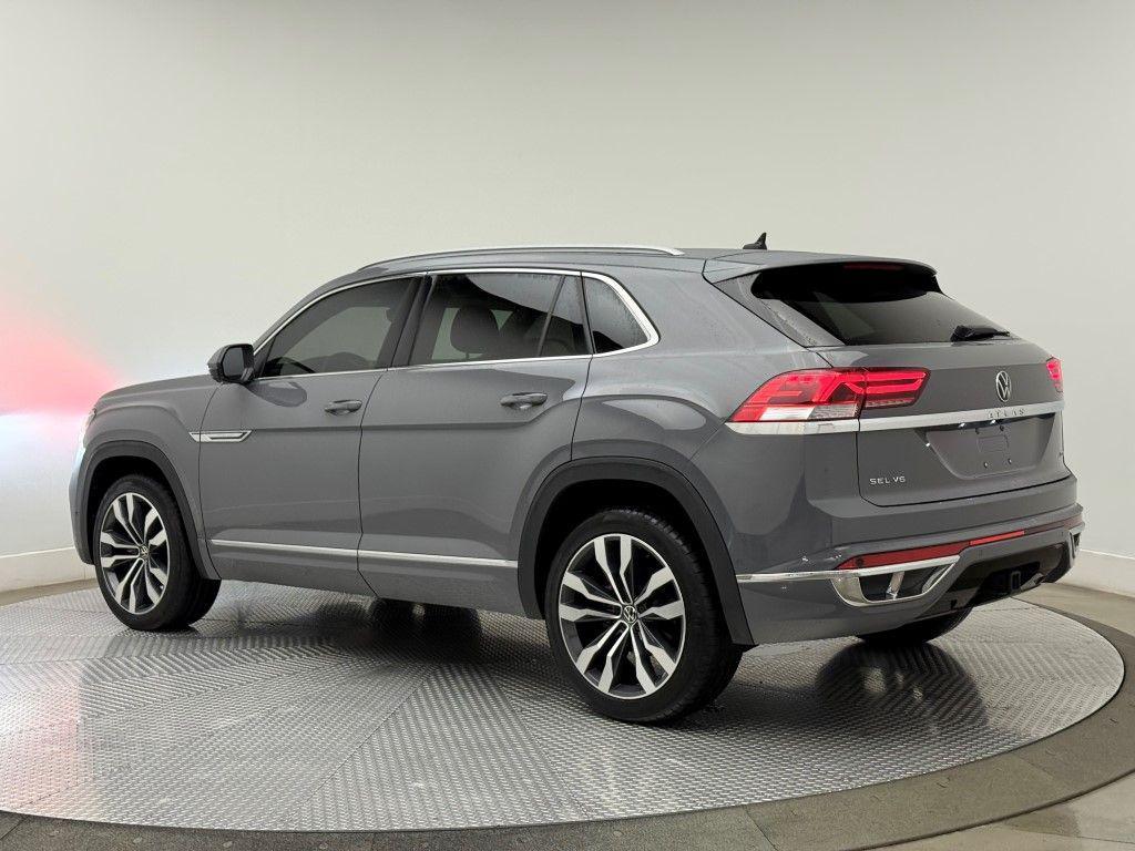 used 2021 Volkswagen Atlas Cross Sport car, priced at $25,901