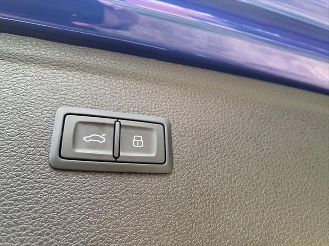 used 2022 Audi SQ5 car, priced at $42,500
