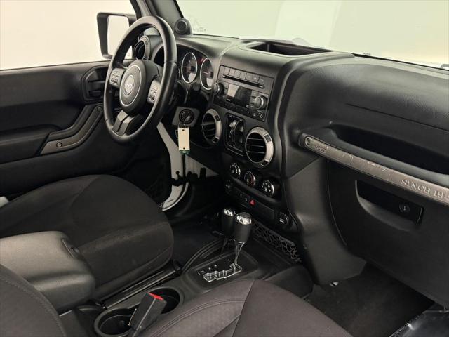 used 2014 Jeep Wrangler Unlimited car, priced at $13,500