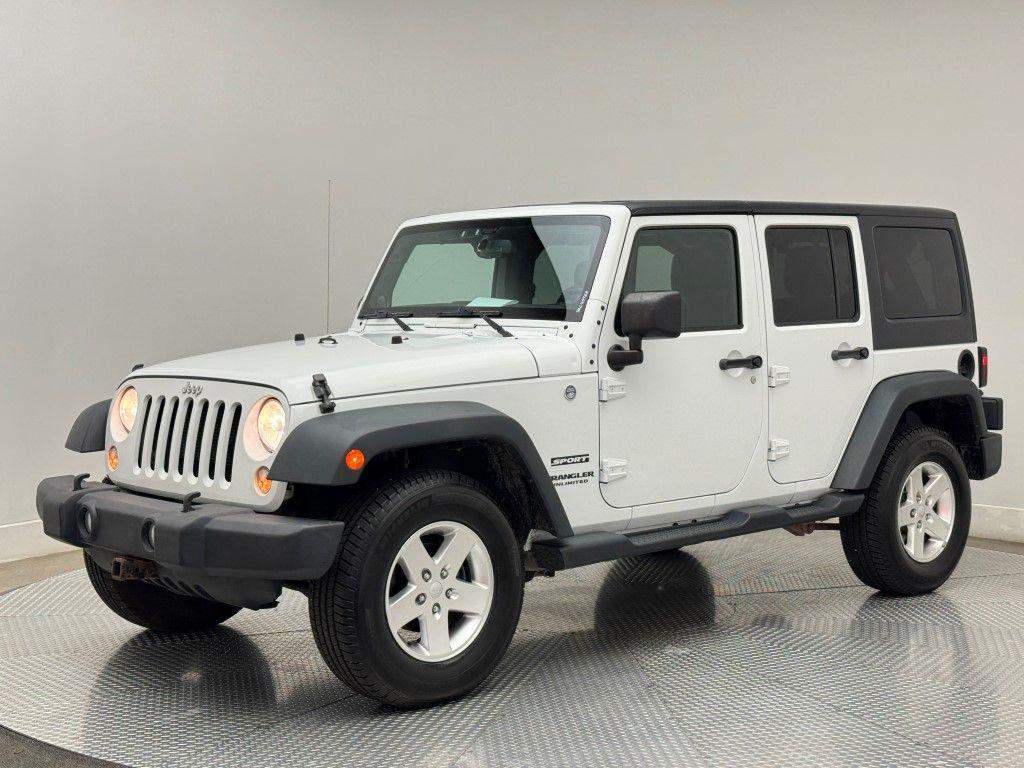 used 2014 Jeep Wrangler Unlimited car, priced at $13,501