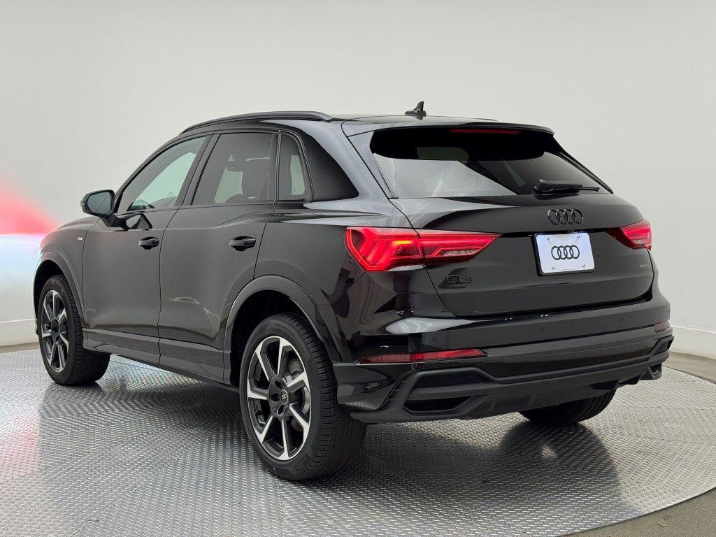 new 2025 Audi Q3 car, priced at $47,110