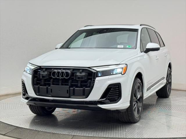 new 2025 Audi Q7 car, priced at $74,700