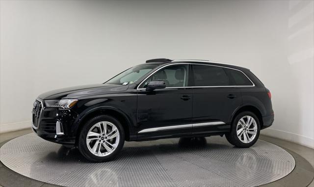 used 2024 Audi Q7 car, priced at $55,900