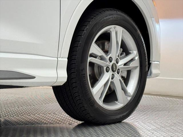 used 2024 Audi Q3 car, priced at $37,400