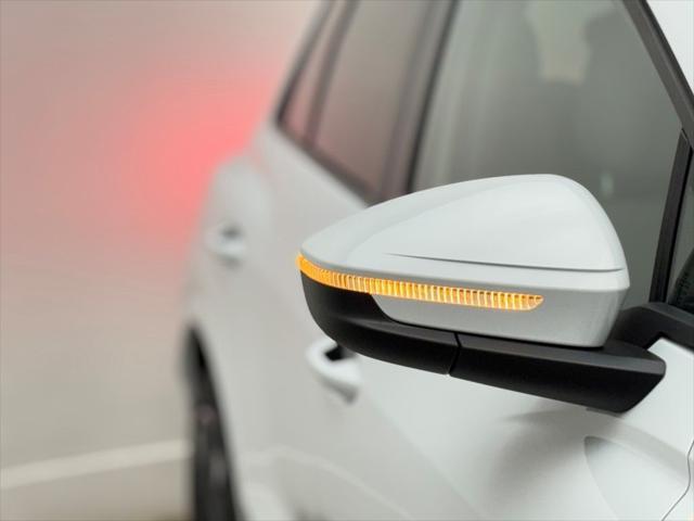 new 2025 Audi Q4 e-tron car, priced at $66,065