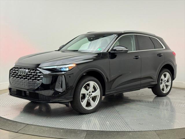 new 2025 Audi Q5 car, priced at $60,975