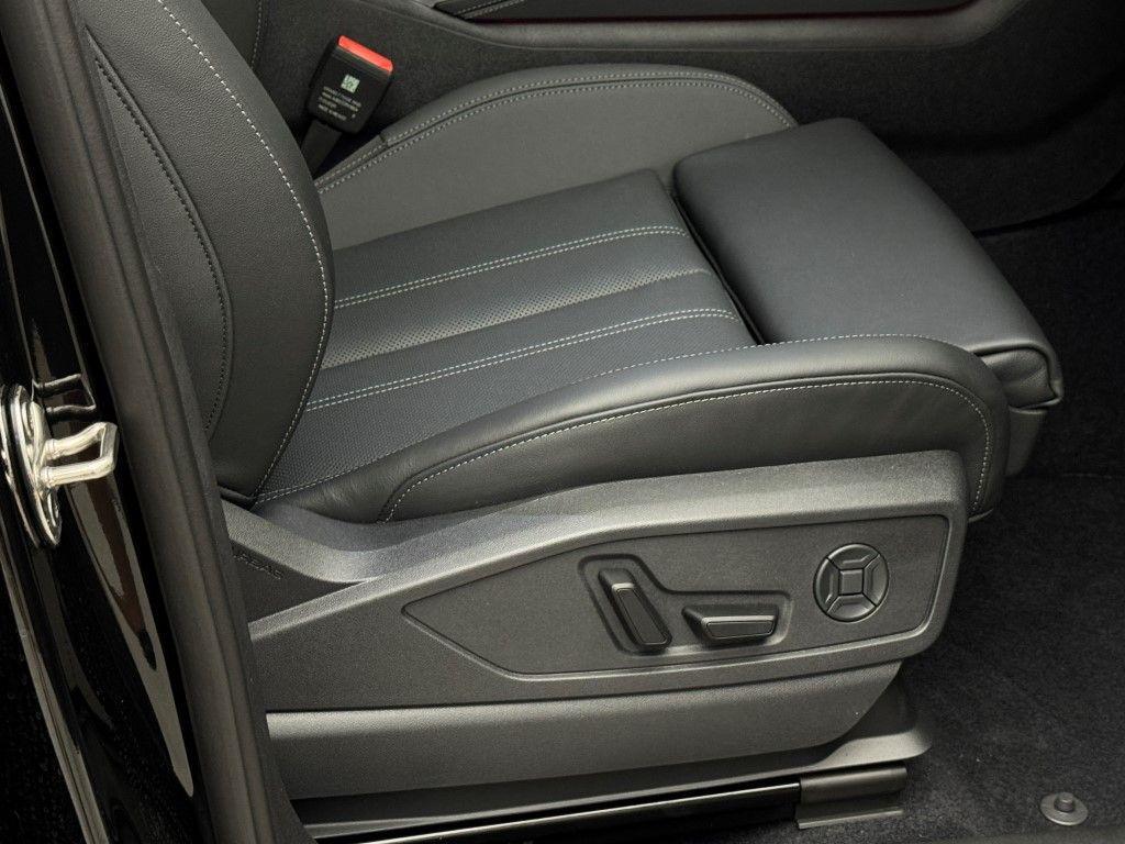 new 2025 Audi Q5 car, priced at $60,975