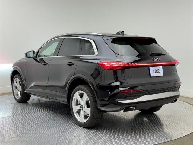 new 2025 Audi Q5 car, priced at $60,975