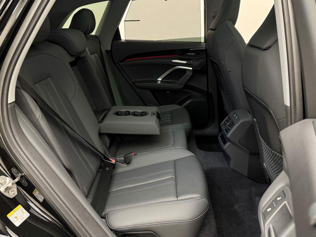 new 2025 Audi Q5 car, priced at $60,975