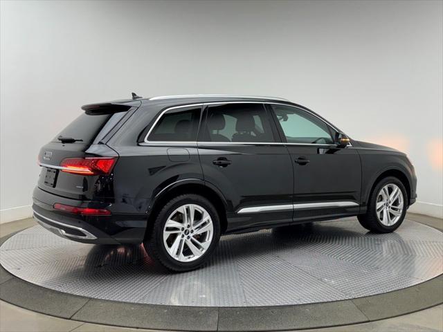 used 2023 Audi Q7 car, priced at $36,900