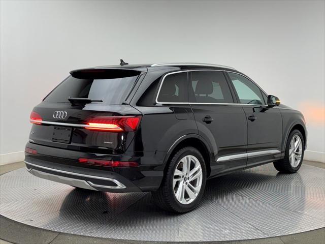 used 2023 Audi Q7 car, priced at $36,900