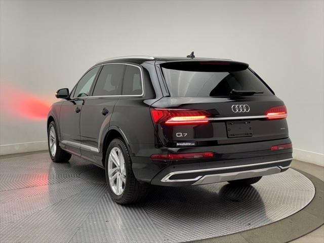 used 2023 Audi Q7 car, priced at $36,900