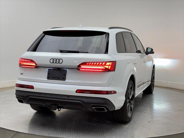 new 2025 Audi Q7 car, priced at $77,750