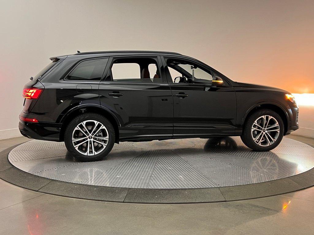 new 2026 Audi Q7 car, priced at $68,295