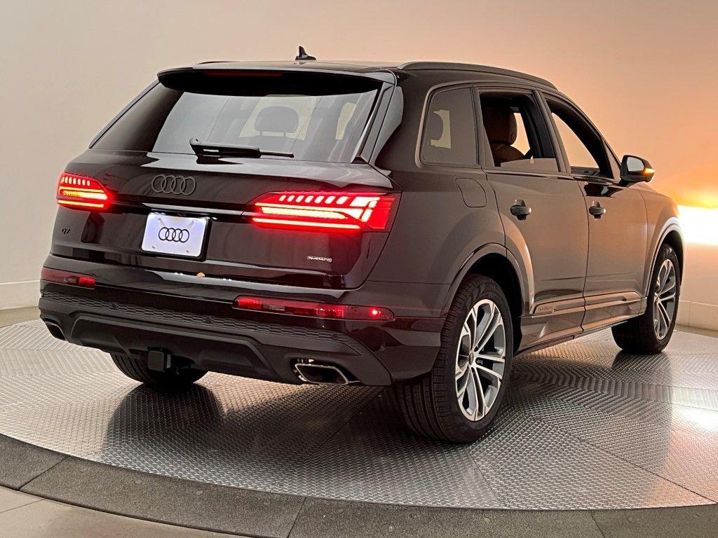 new 2026 Audi Q7 car, priced at $68,295
