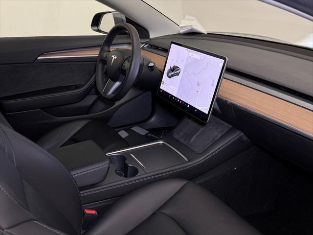 used 2021 Tesla Model 3 car, priced at $25,400