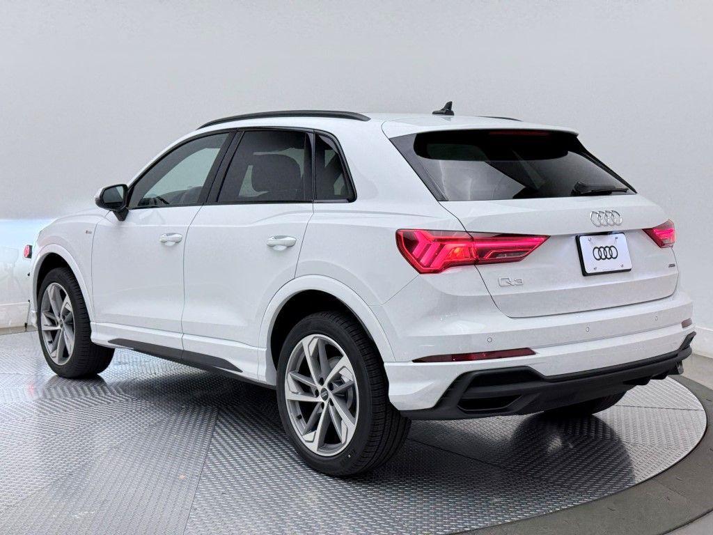 new 2025 Audi Q3 car, priced at $44,060