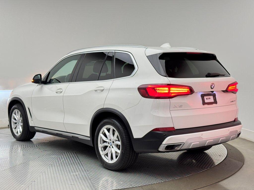 used 2021 BMW X5 car, priced at $34,900