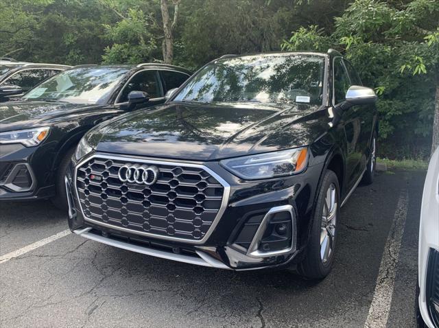 used 2022 Audi SQ5 car, priced at $45,900