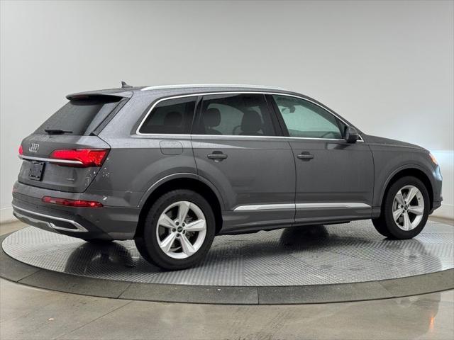 used 2023 Audi Q7 car, priced at $45,000