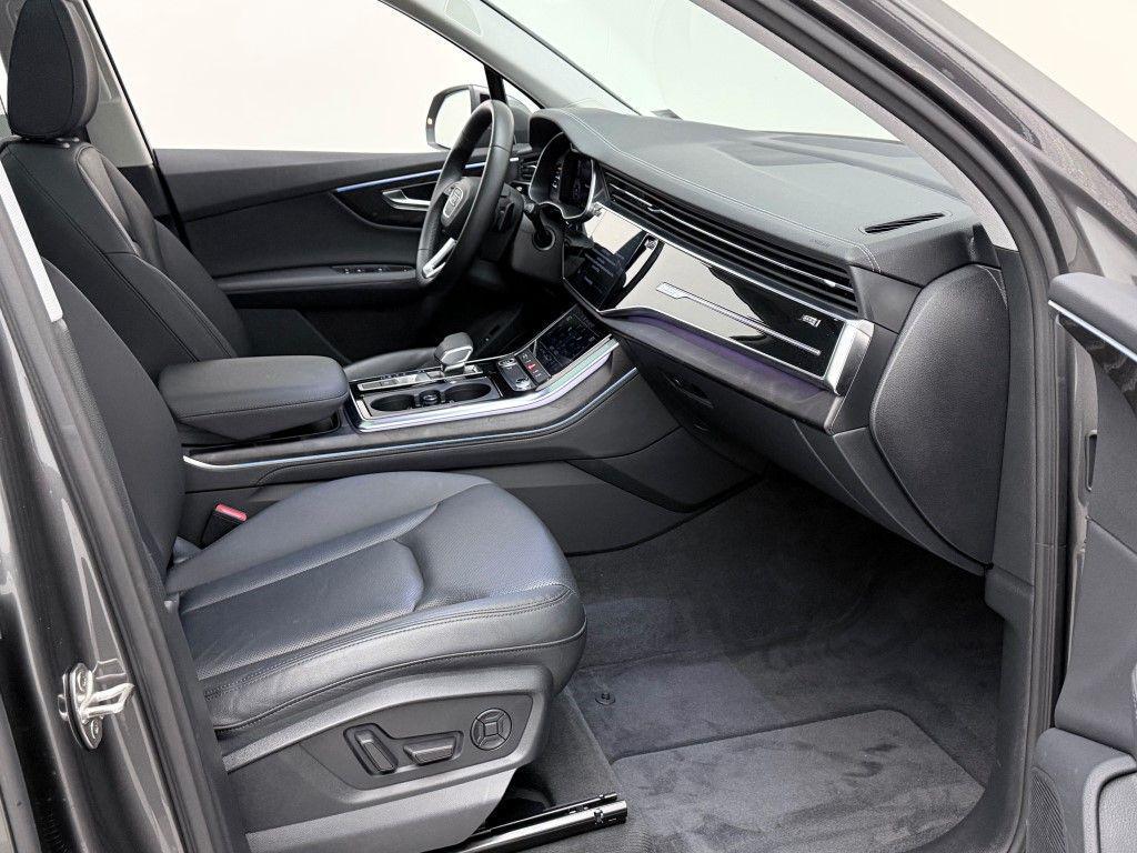 used 2023 Audi Q7 car, priced at $41,901